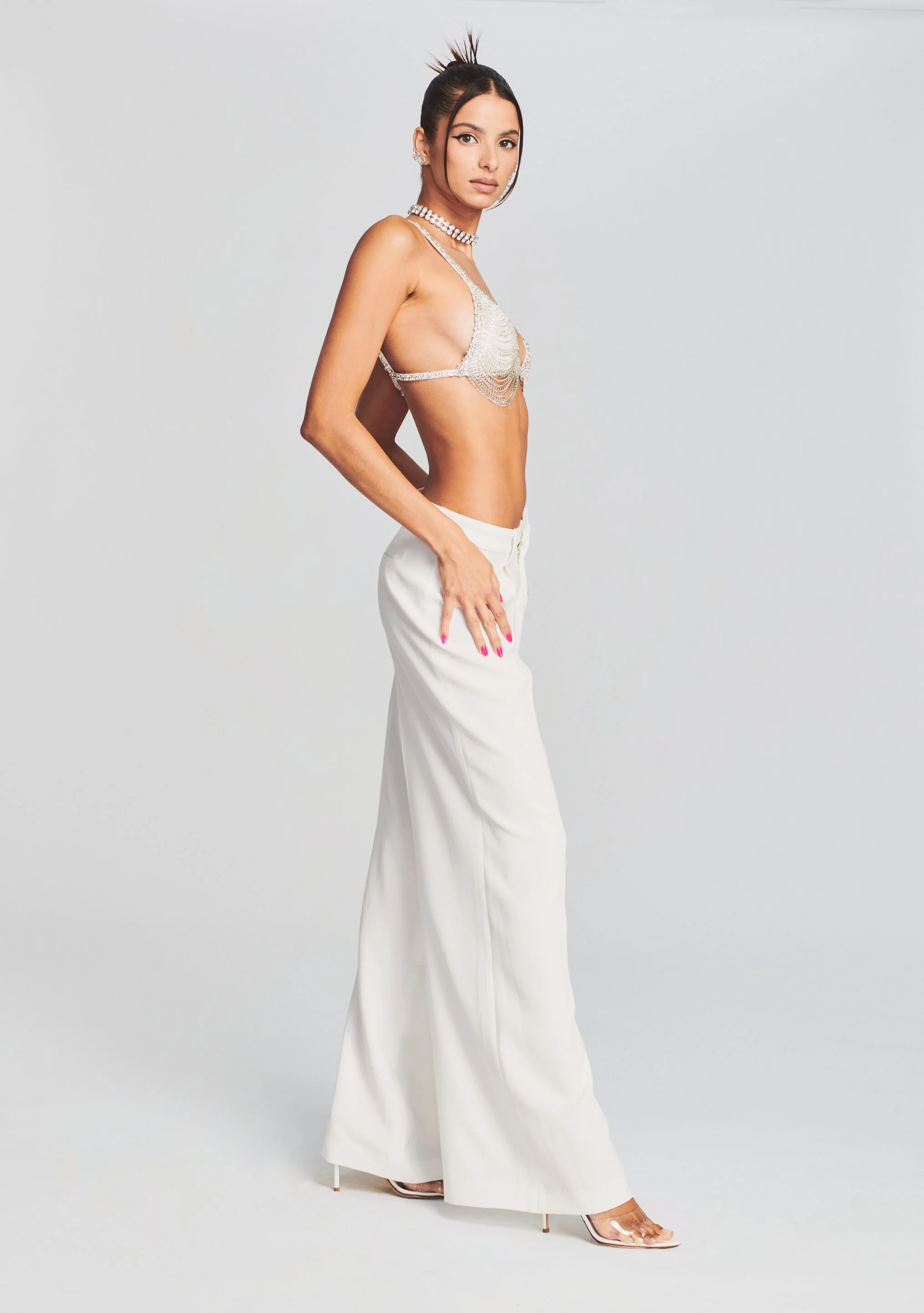 Antonia Pant - Image 3